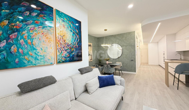 Resale - Apartment / flat - Torrevieja - Playa del Cura