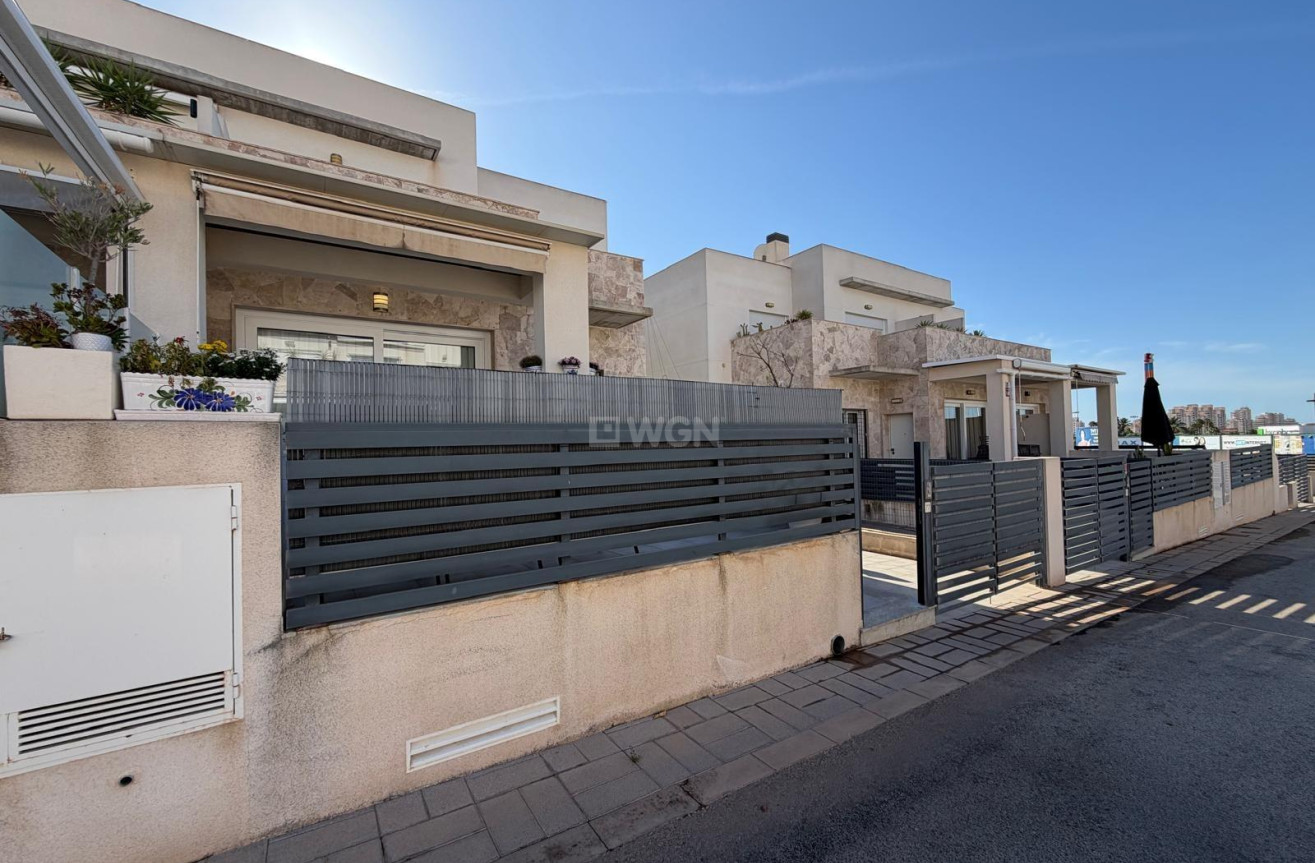 Reventa - Adosado - Torrevieja - aguas nuevas