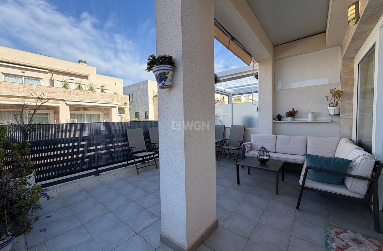 Reventa - Adosado - Torrevieja - aguas nuevas