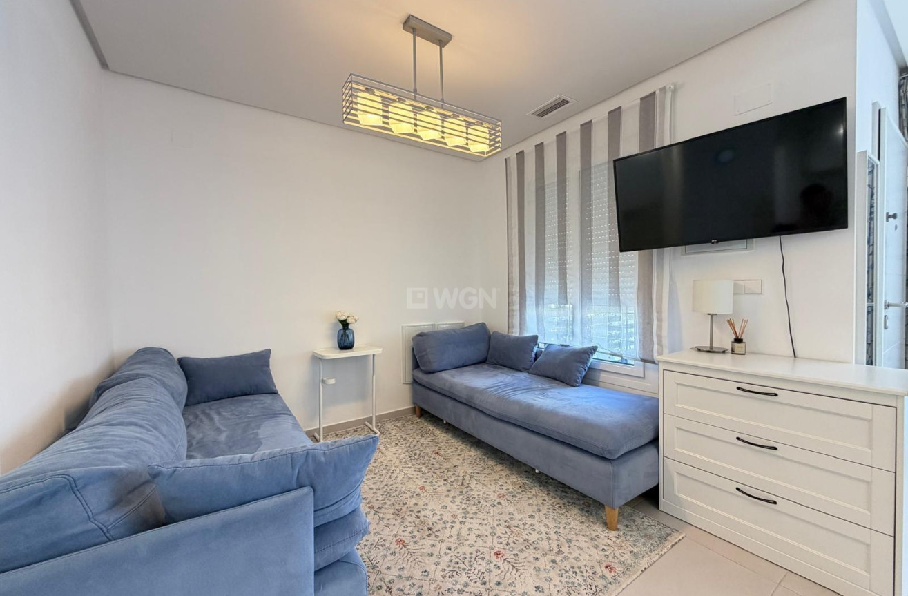 Reventa - Adosado - Torrevieja - aguas nuevas