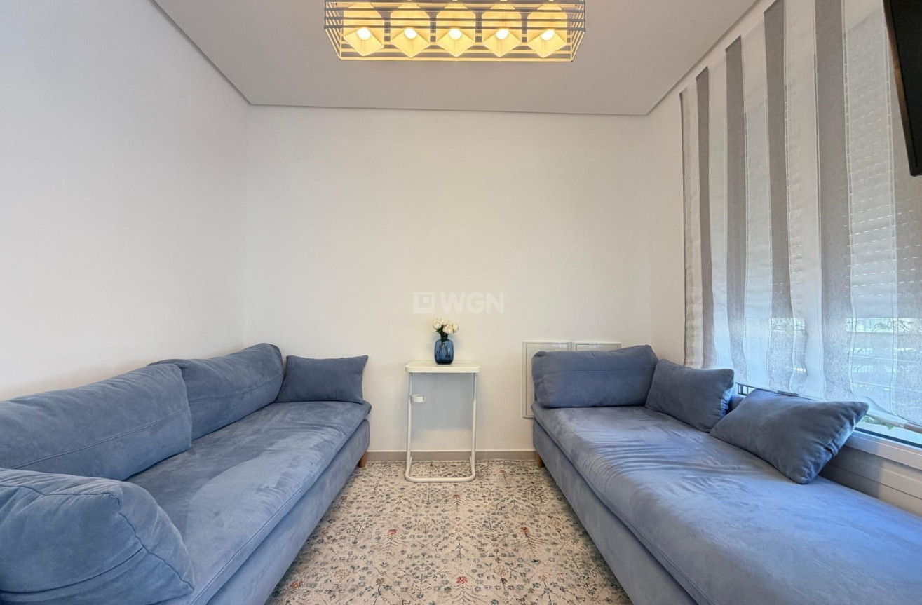Reventa - Adosado - Torrevieja - aguas nuevas