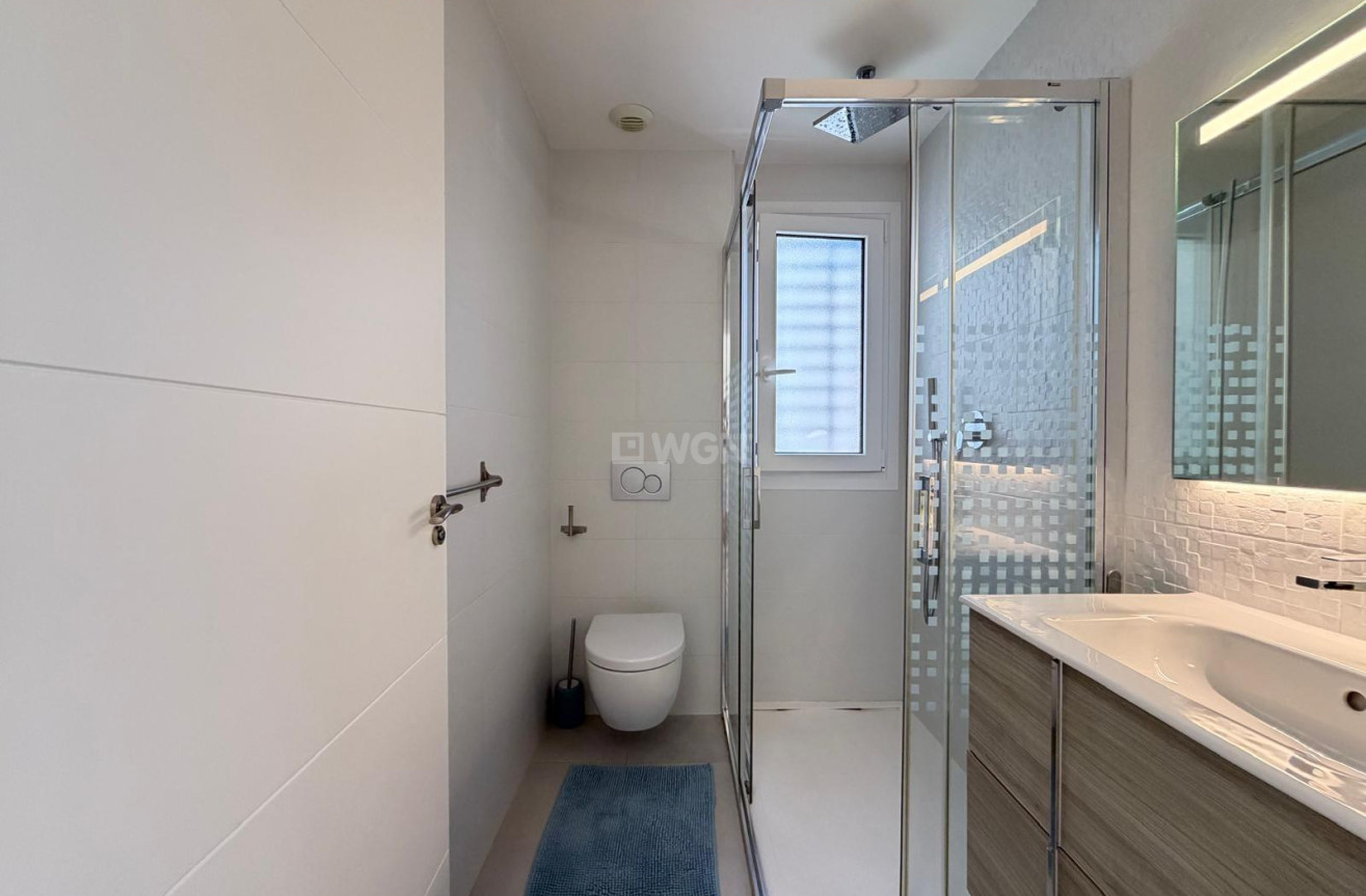 Reventa - Adosado - Torrevieja - aguas nuevas