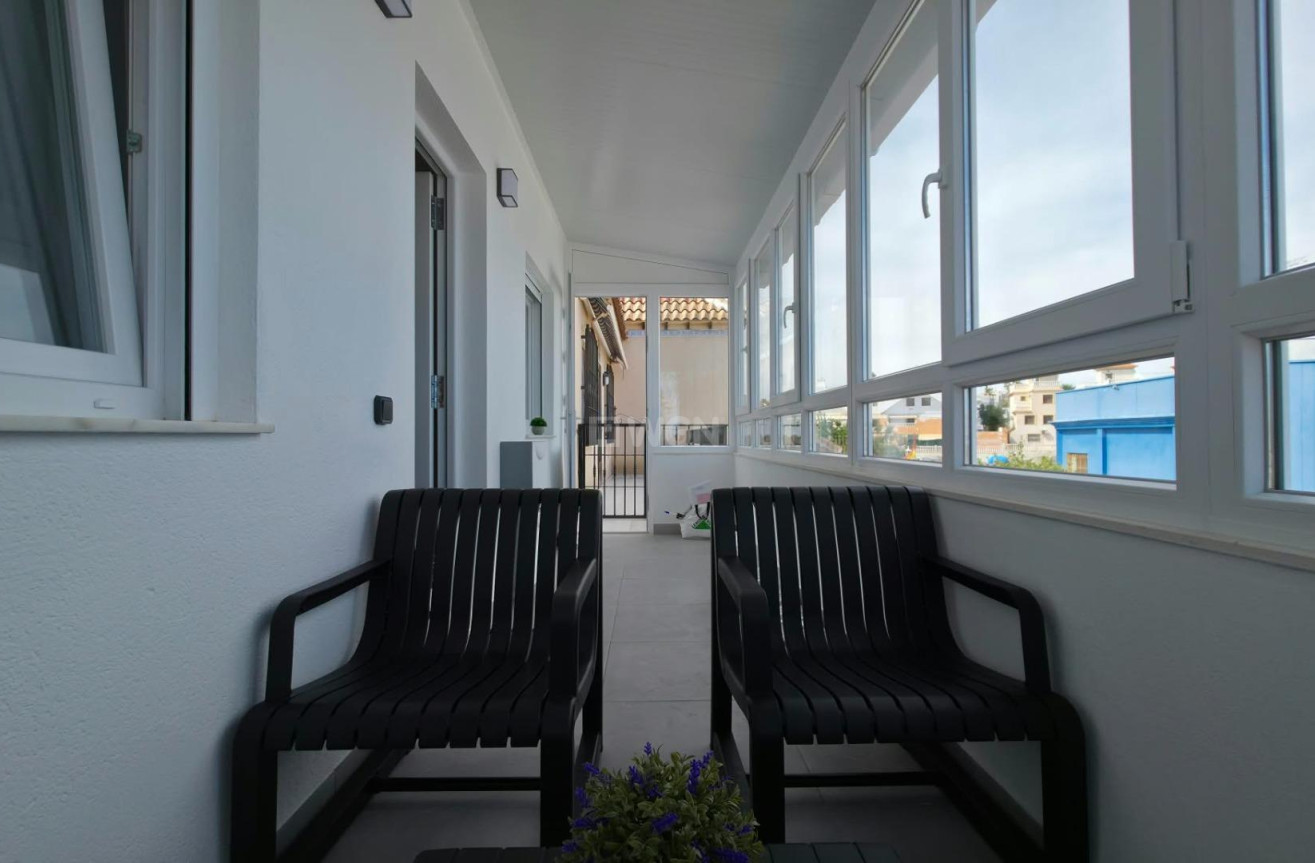Wiederverkauf - Bungalow - Torrevieja - Zona Los Frutales