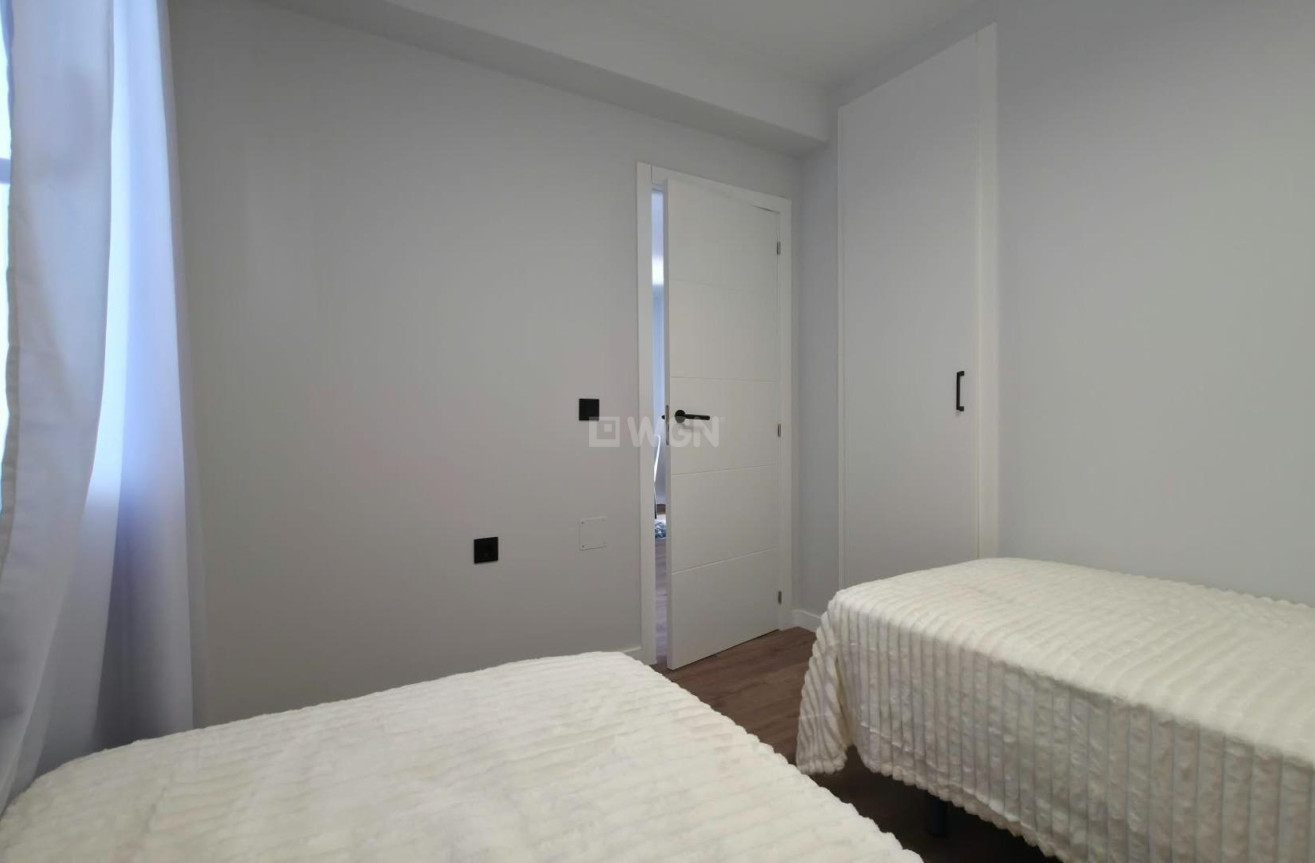 Wiederverkauf - Bungalow - Torrevieja - Zona Los Frutales