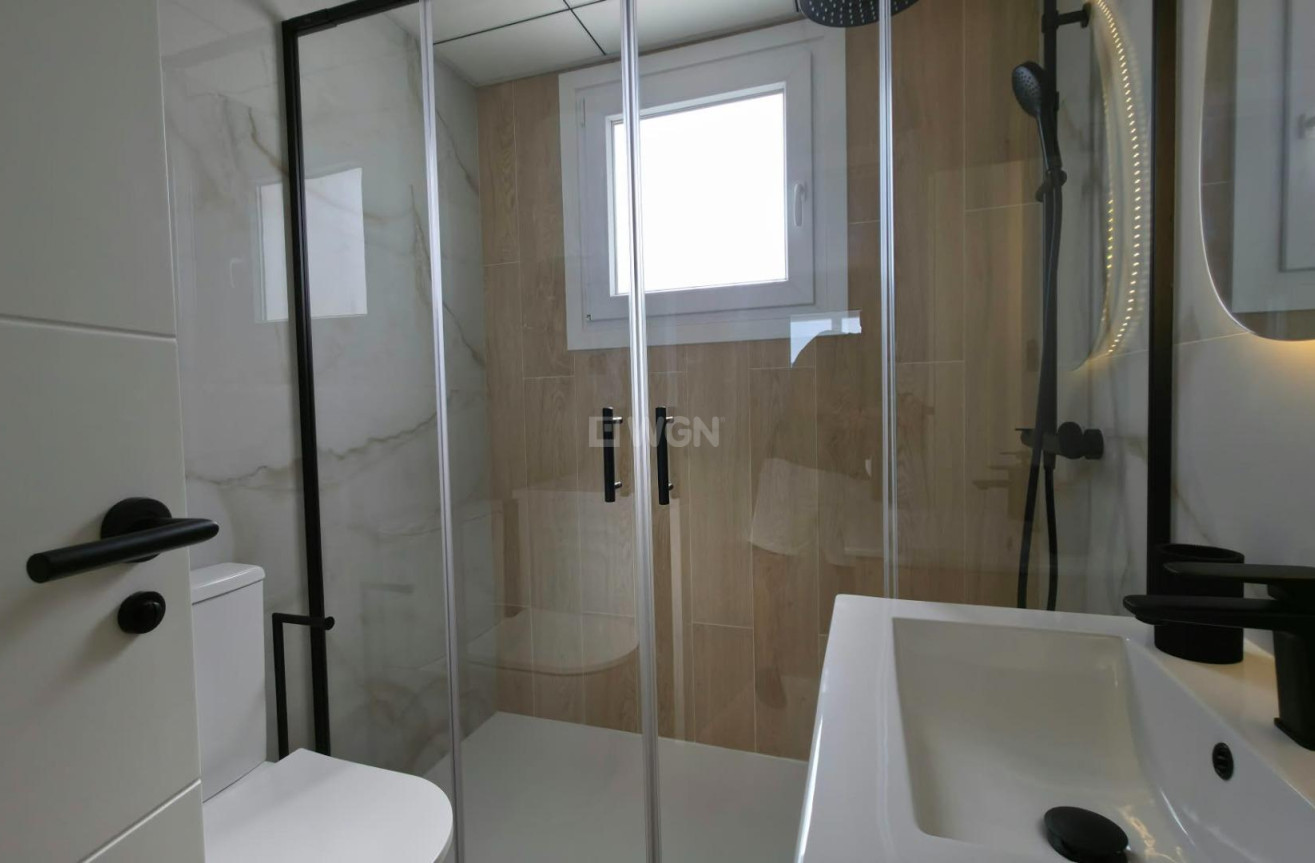 Wiederverkauf - Bungalow - Torrevieja - Zona Los Frutales