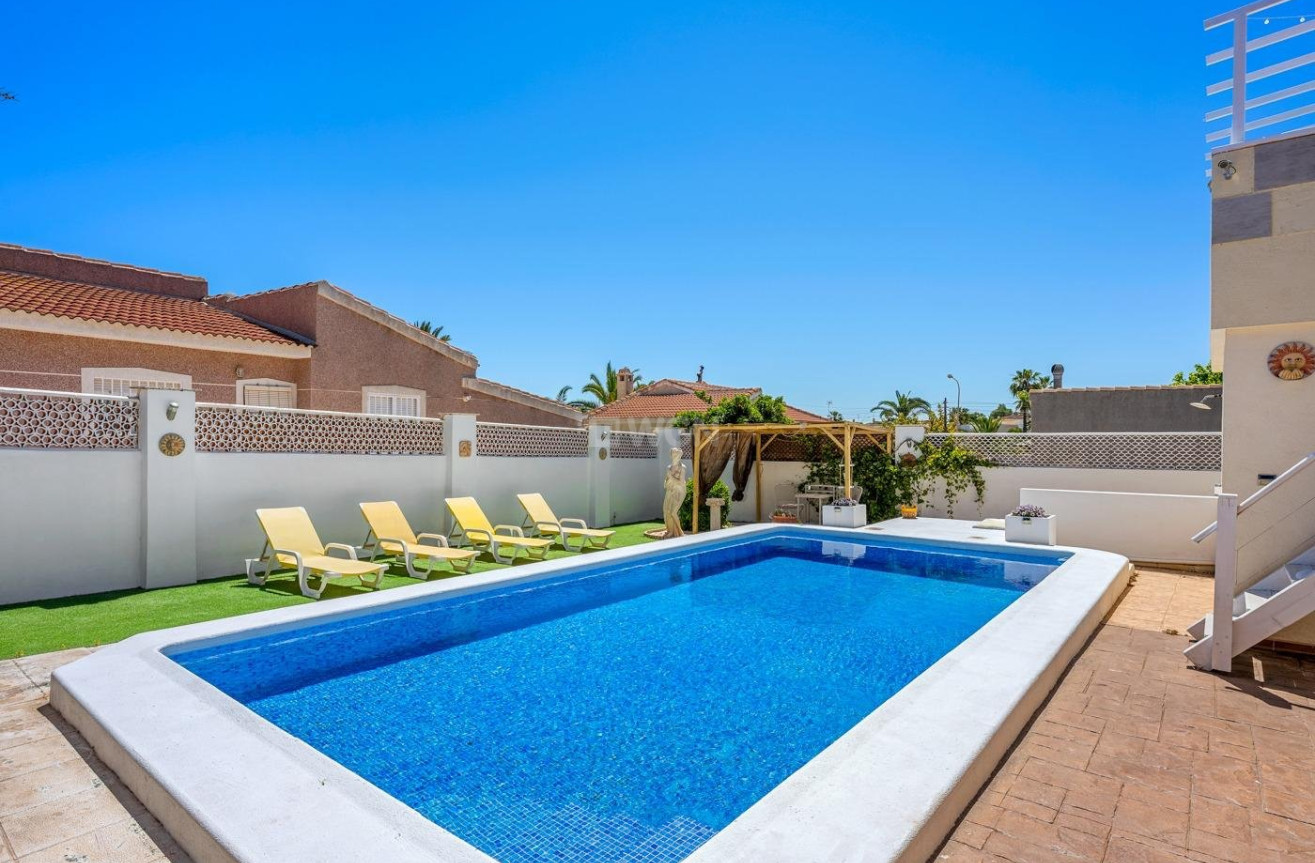 Odsprzedaż - Villa - Ciudad Quesada - Costa Blanca