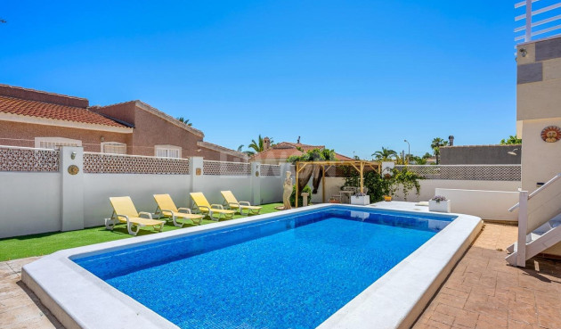Odsprzedaż - Villa - Ciudad Quesada - Costa Blanca