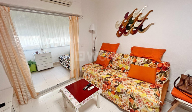 Resale - Apartment / flat - Guardamar del Segura - Centro