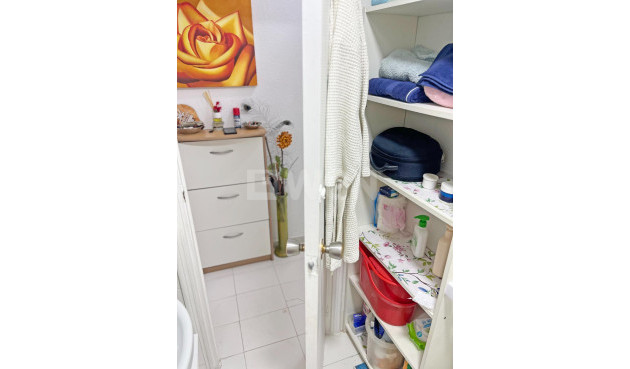 Resale - Apartment / flat - Guardamar del Segura - Centro