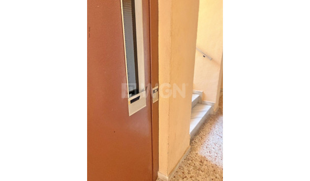 Resale - Apartment / flat - Guardamar del Segura - Centro