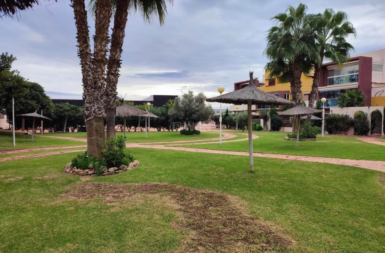 Resale - Apartment / flat - Orihuela Costa - Costa Blanca