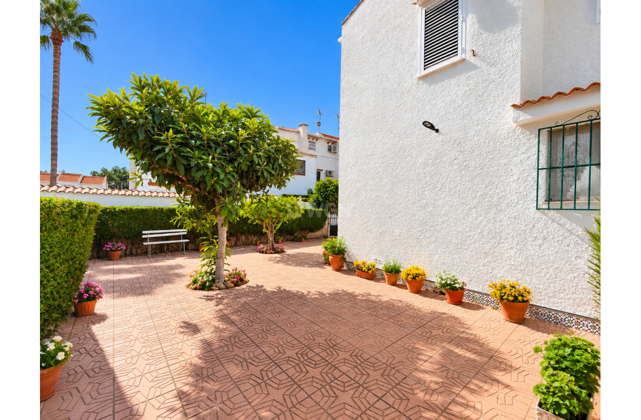 Resale - Townhouse - Torrevieja - Costa Blanca