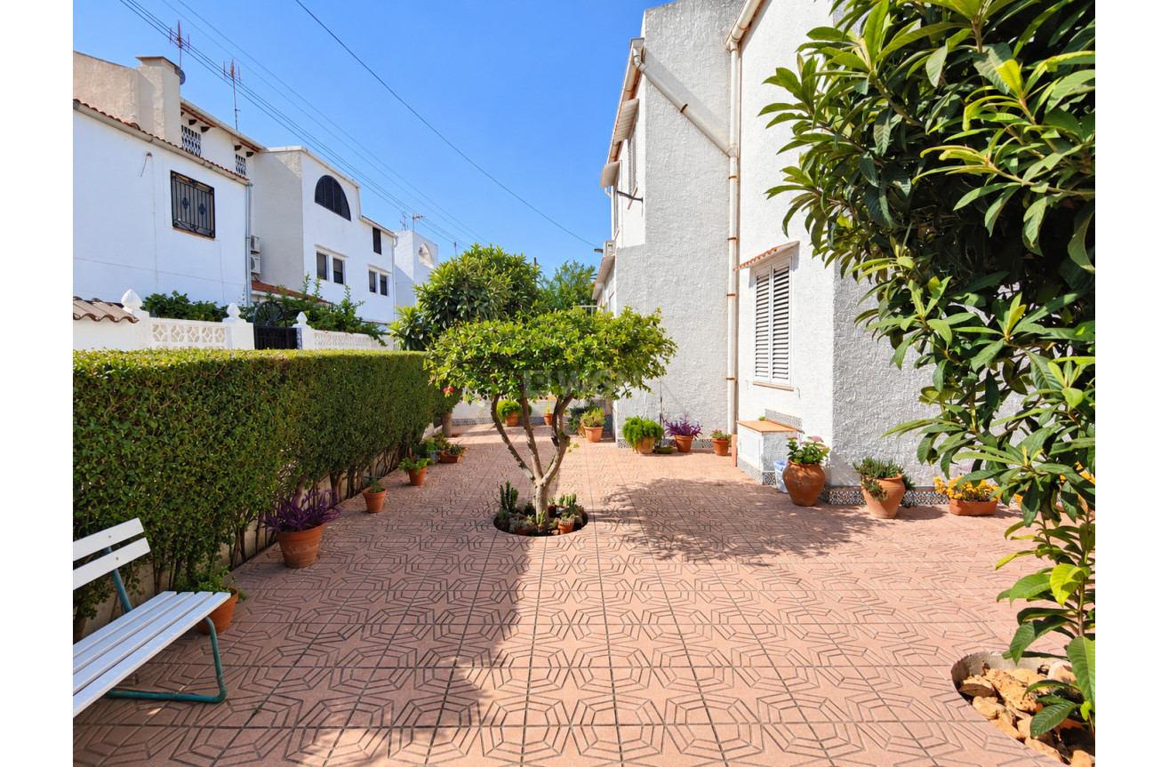 Resale - Townhouse - Torrevieja - Costa Blanca