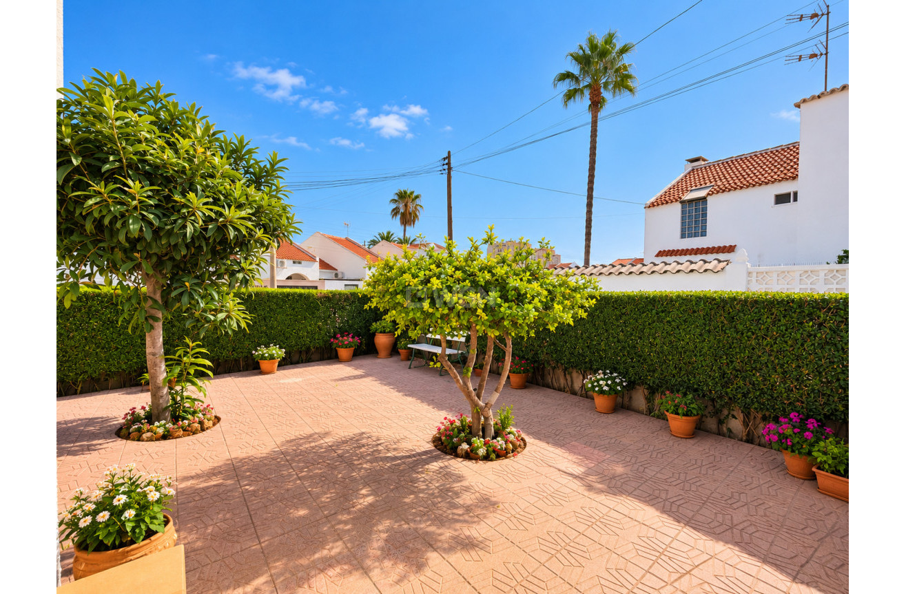 Resale - Townhouse - Torrevieja - Costa Blanca