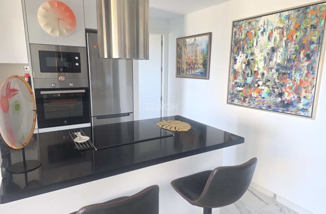 Resale - Apartment / flat - Villamartin - Costa Blanca