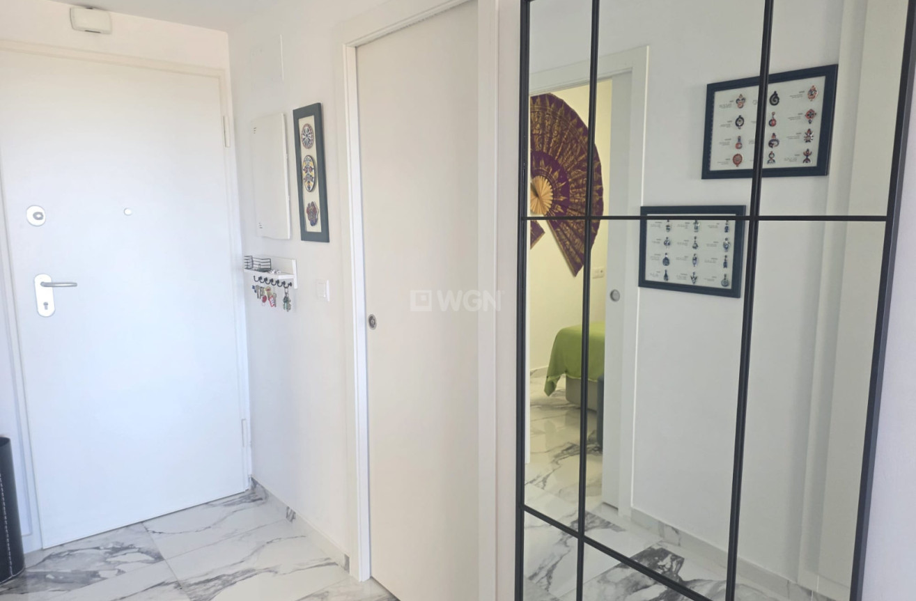 Resale - Apartment / flat - Villamartin - Costa Blanca