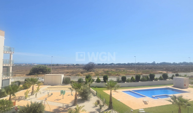 Resale - Apartment / flat - Villamartin - Costa Blanca