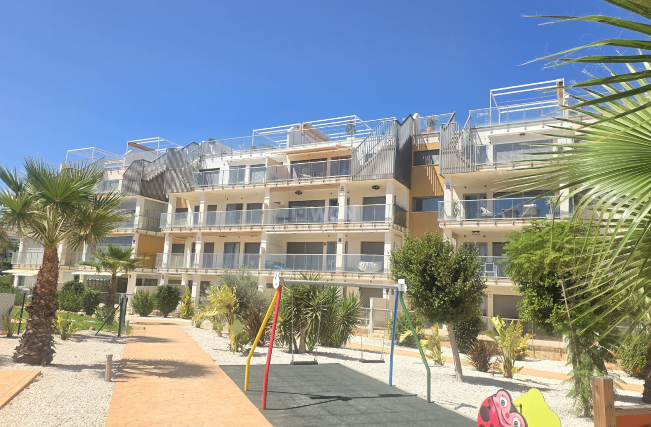 Resale - Apartment / flat - Villamartin - Costa Blanca