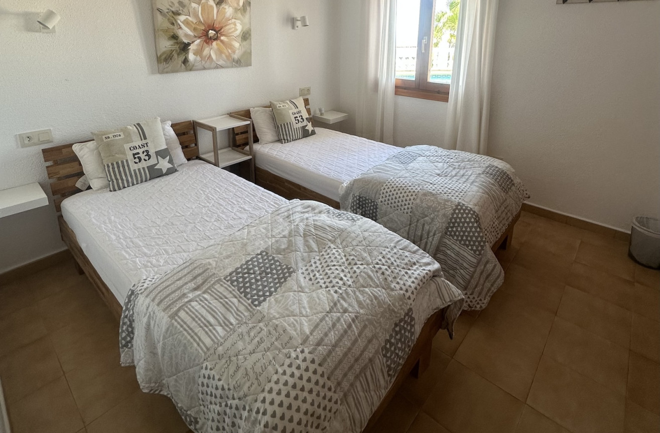 Wiederverkauf - Villa - Cumbre del Sol - Costa Blanca