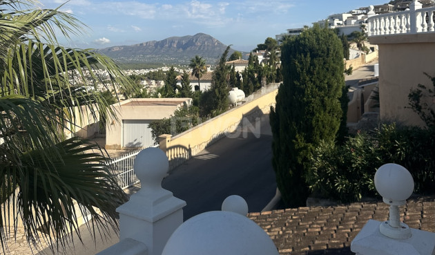 Wiederverkauf - Villa - Cumbre del Sol - Costa Blanca