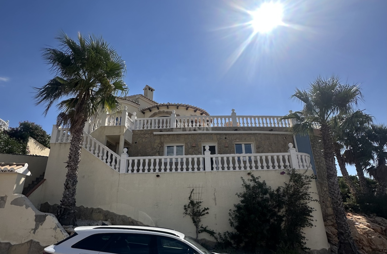 Wiederverkauf - Villa - Cumbre del Sol - Costa Blanca