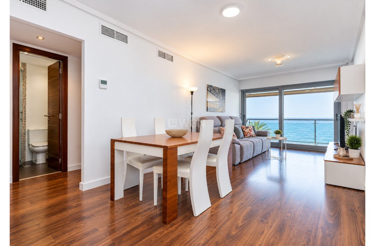 Resale - Apartment / flat - Torrevieja - Costa Blanca