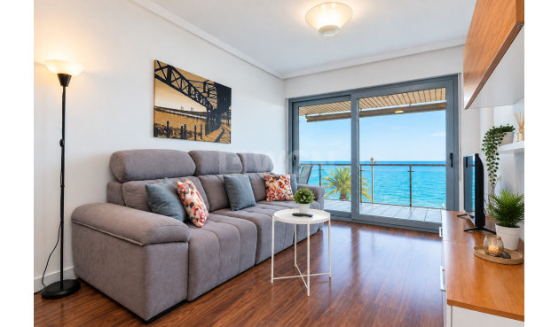 Resale - Apartment / flat - Torrevieja - Costa Blanca