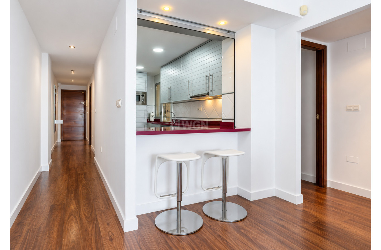 Resale - Apartment / flat - Torrevieja - Costa Blanca