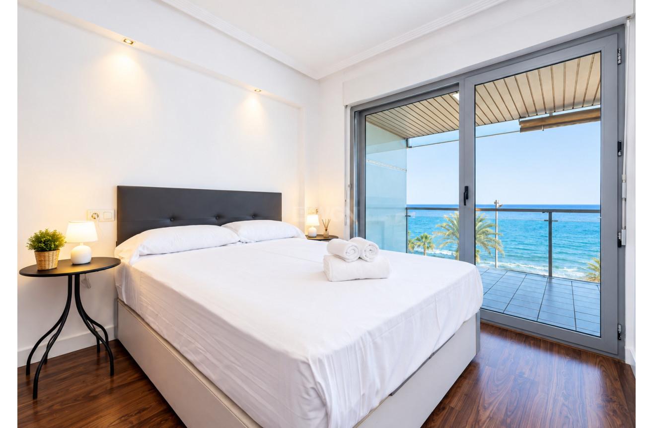 Resale - Apartment / flat - Torrevieja - Costa Blanca