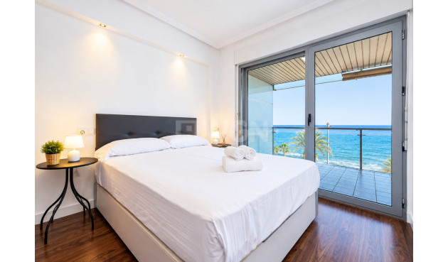 Resale - Apartment / flat - Torrevieja - Costa Blanca