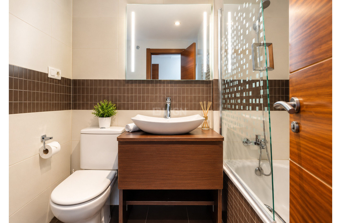 Resale - Apartment / flat - Torrevieja - Costa Blanca