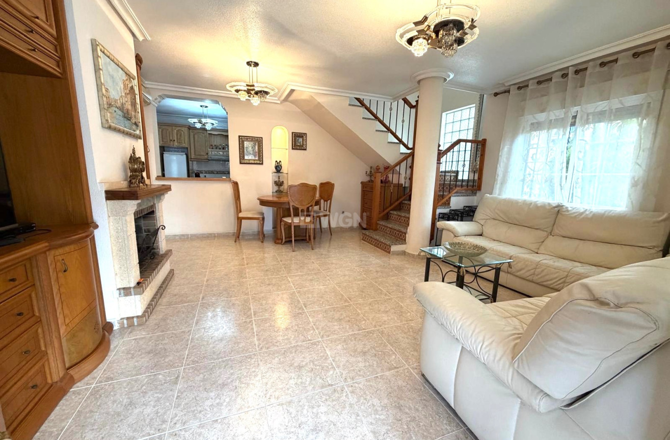 Wiederverkauf - Villa - Orihuela Costa - Costa Blanca