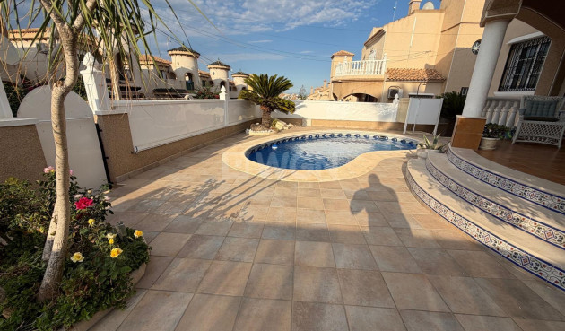 Wiederverkauf - Villa - Orihuela Costa - Costa Blanca