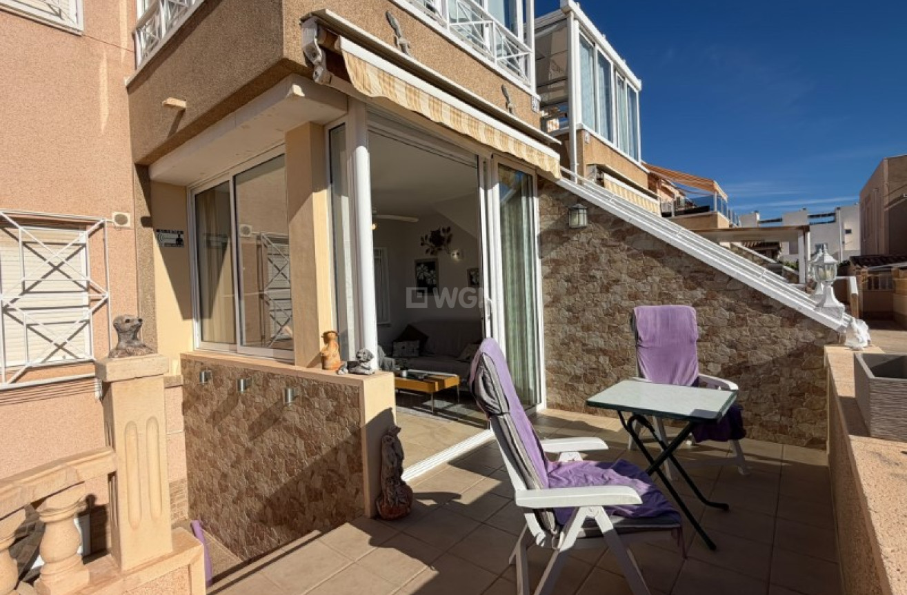Resale - Apartment / flat - Torrevieja - Costa Blanca