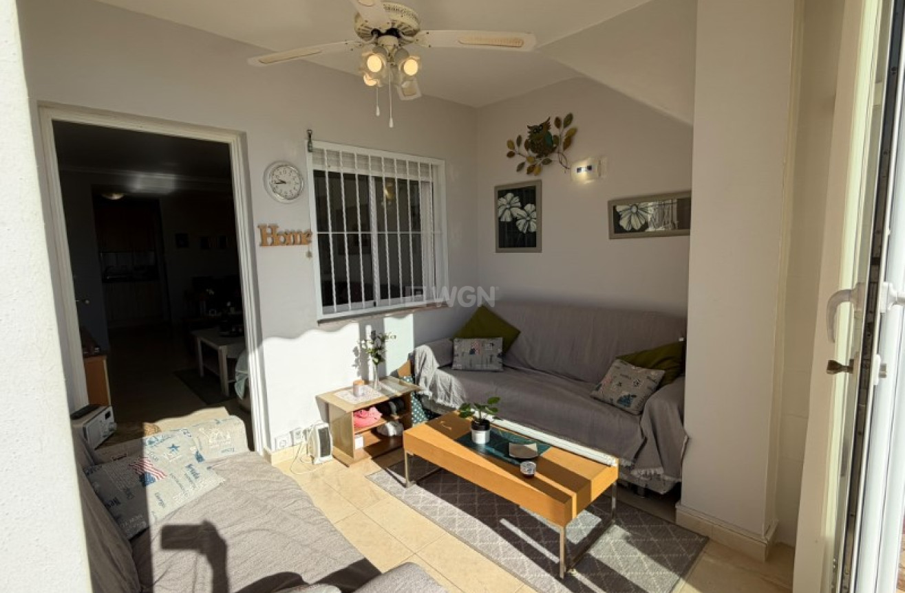 Resale - Apartment / flat - Torrevieja - Costa Blanca