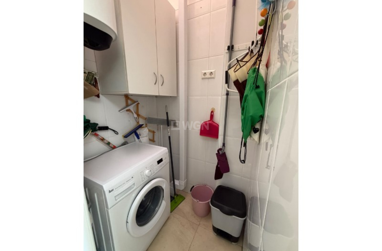 Resale - Apartment / flat - Torrevieja - Costa Blanca