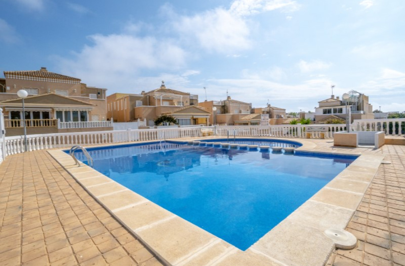 Resale - Apartment / flat - Torrevieja - Costa Blanca