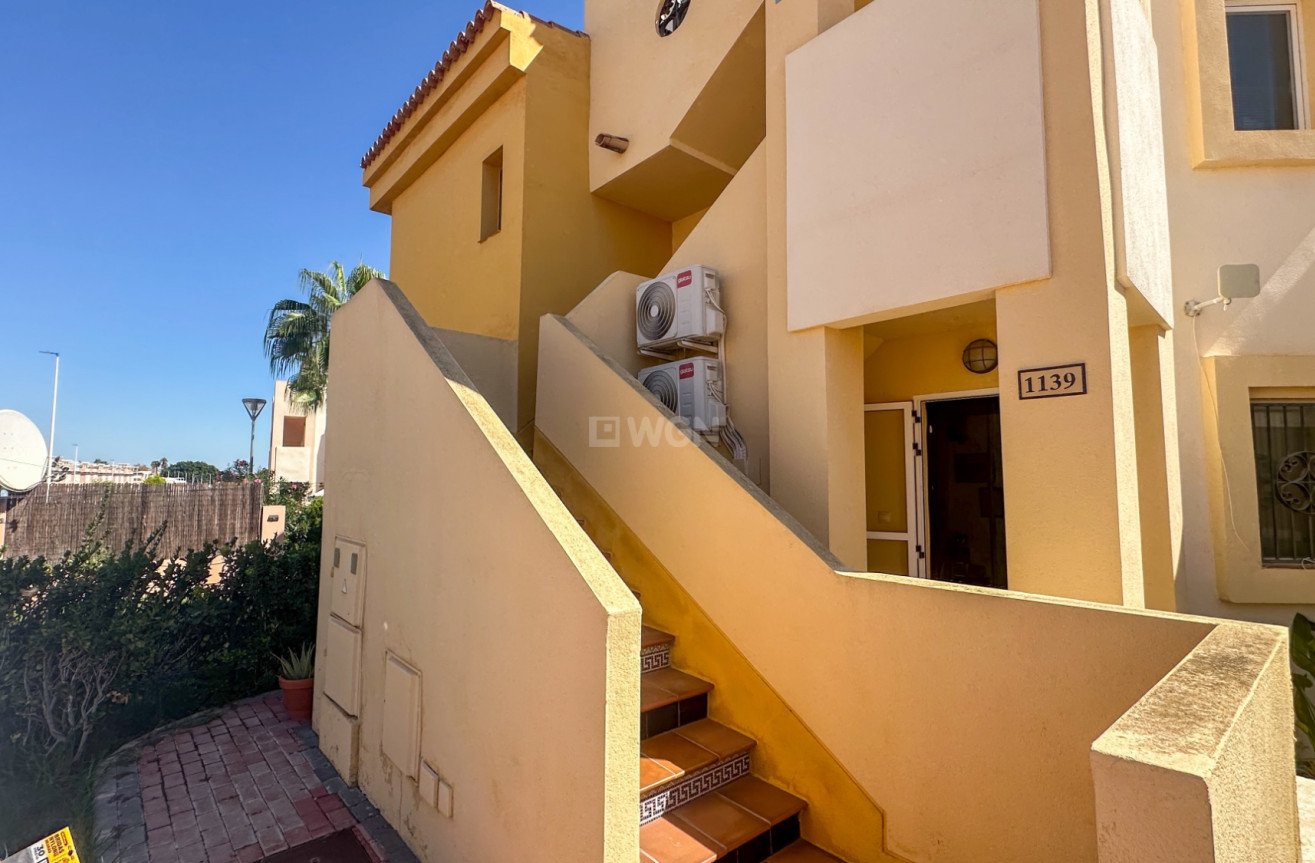 Wiederverkauf - Bungalow - Orihuela Costa - Costa Blanca