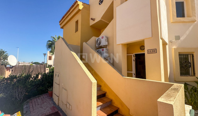 Wiederverkauf - Bungalow - Orihuela Costa - Costa Blanca