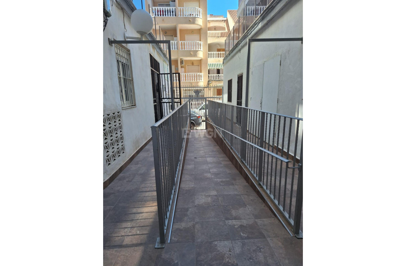 Wiederverkauf - Duplex - Torrevieja - Habaneras