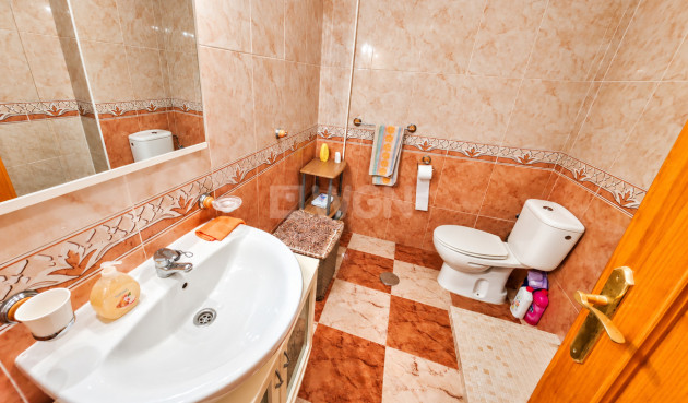 Wiederverkauf - Wohnung - Cabo Roig - Costa Blanca