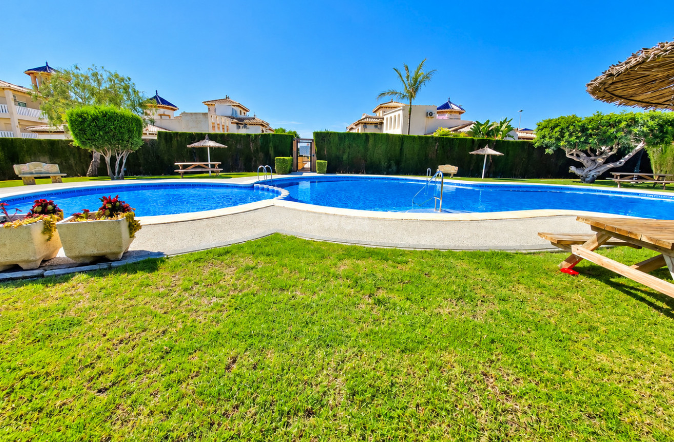 Wiederverkauf - Wohnung - Cabo Roig - Costa Blanca