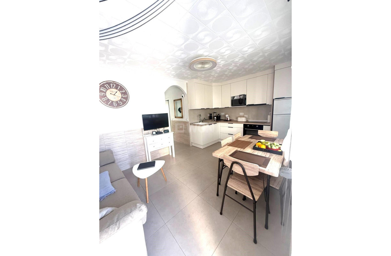 Odsprzedaż - Bungalow - Torrevieja - Torretas