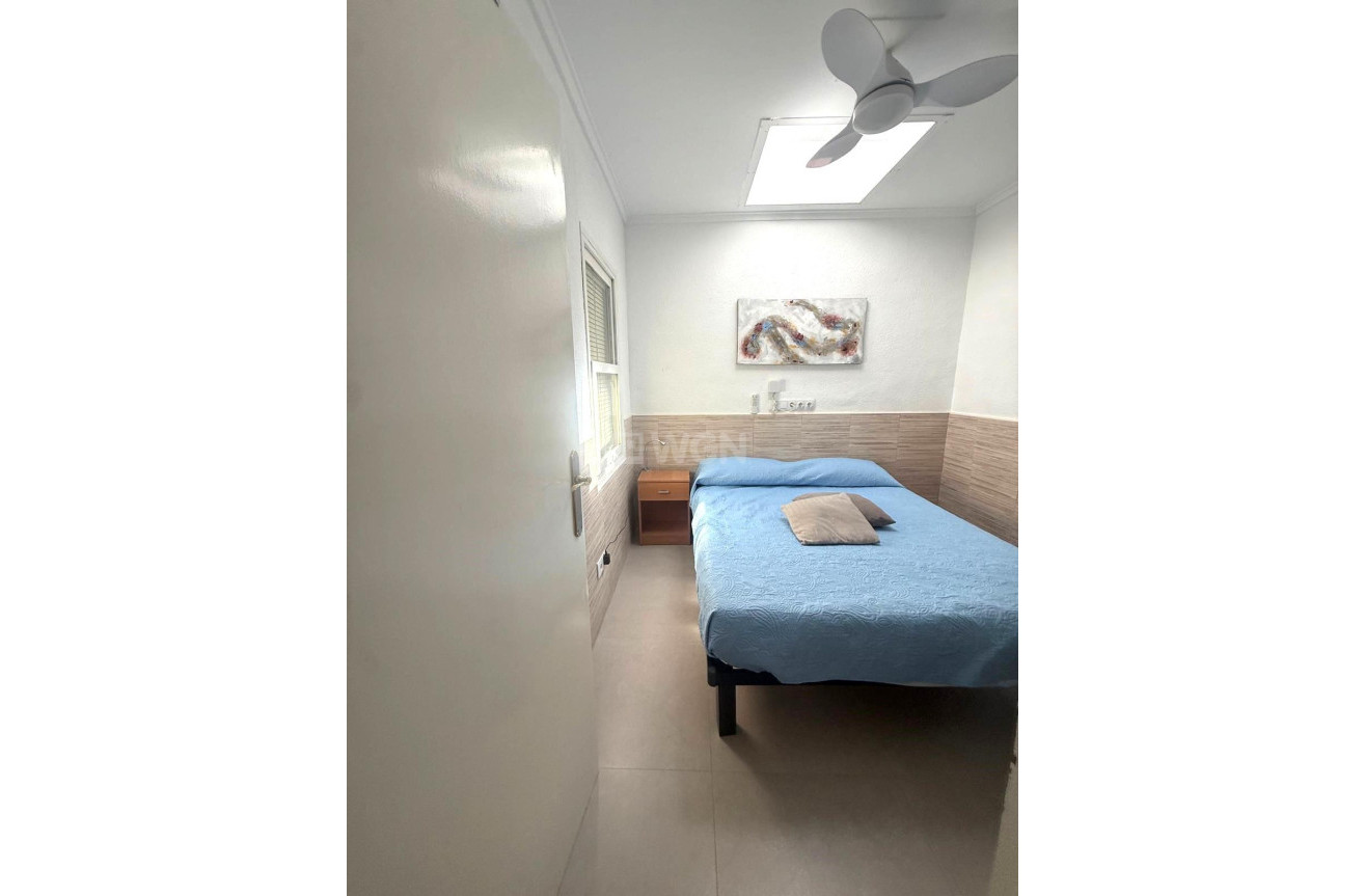 Odsprzedaż - Bungalow - Torrevieja - Torretas
