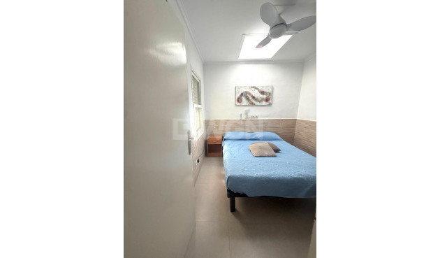 Odsprzedaż - Bungalow - Torrevieja - Torretas