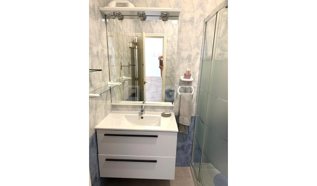 Odsprzedaż - Bungalow - Torrevieja - Torretas