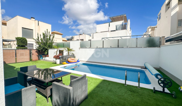 Wiederverkauf - Villa - Torrevieja - Costa Blanca
