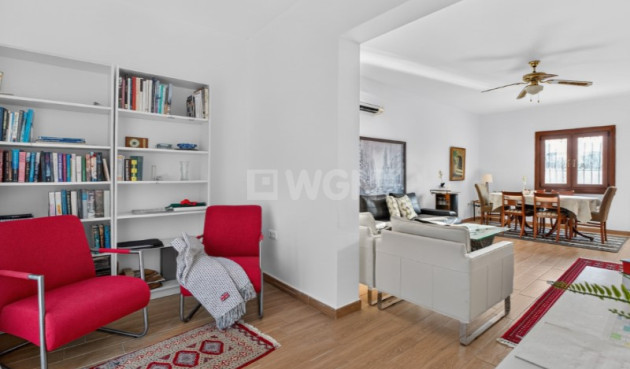 Odsprzedaż - Villa - Torrevieja - Costa Blanca