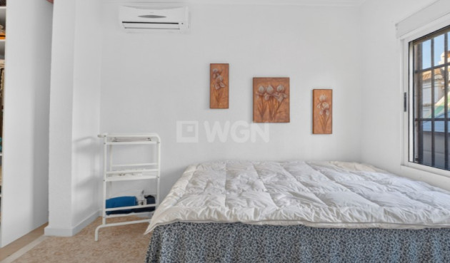 Odsprzedaż - Villa - Torrevieja - Costa Blanca