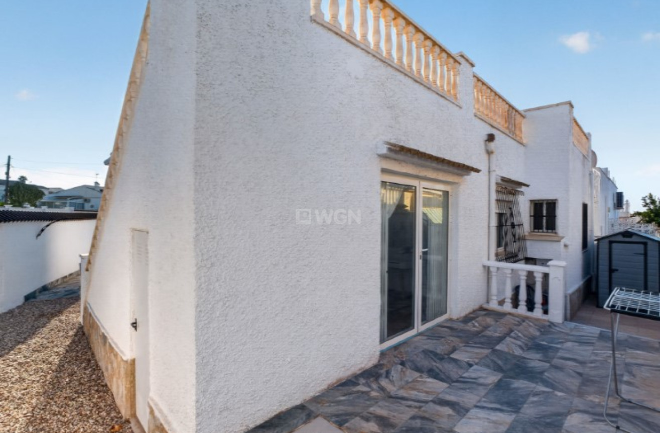 Odsprzedaż - Villa - Torrevieja - Costa Blanca